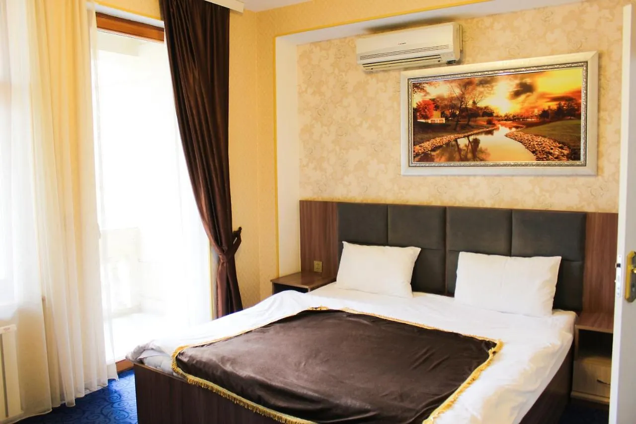 Phoenix Hotel Baku
