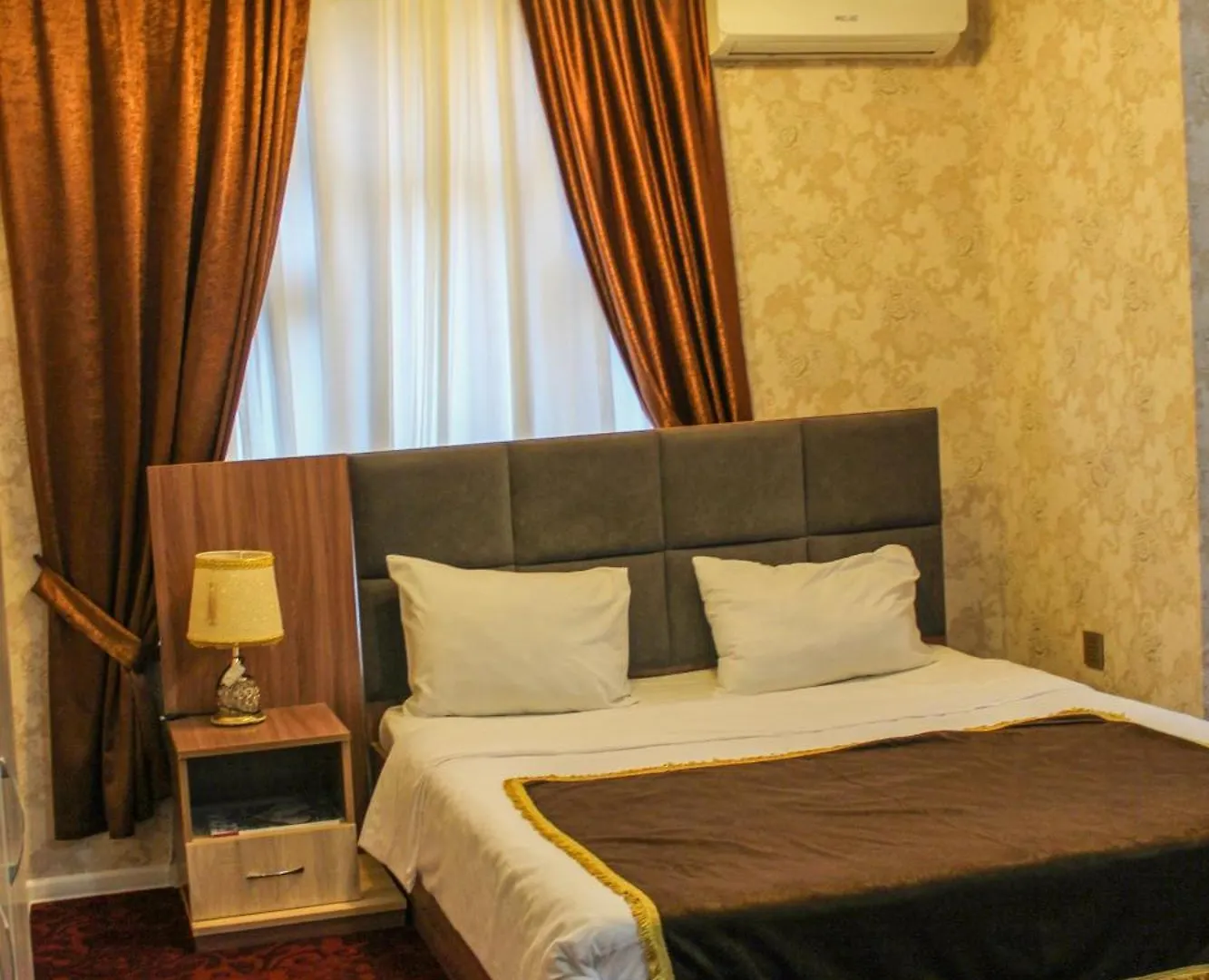 Phoenix Hotel Baku