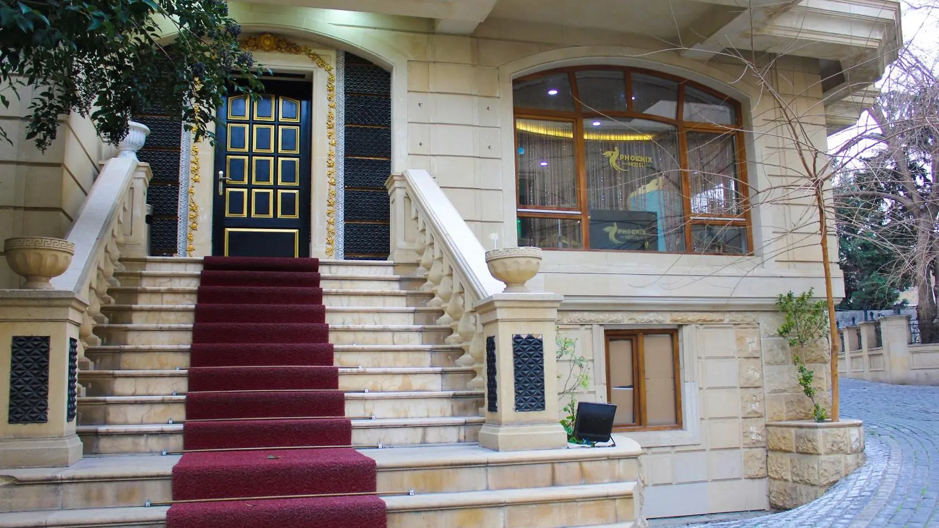 Phoenix Hotel Baku